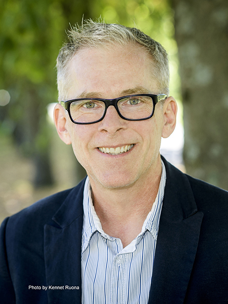 Steven M SCHMIDT